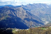 32 Dalla cima di Corna Bianca vista verso S. Pellegrino e i suoi monti